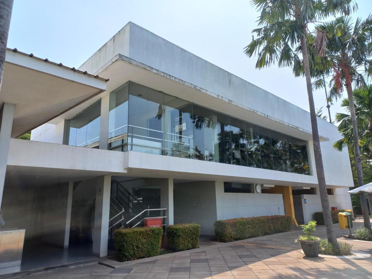 Aero Room Tangerang Exterior foto